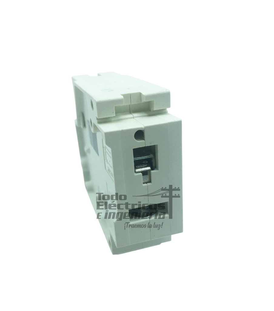 BREAKER ENCHUFABLE 15      